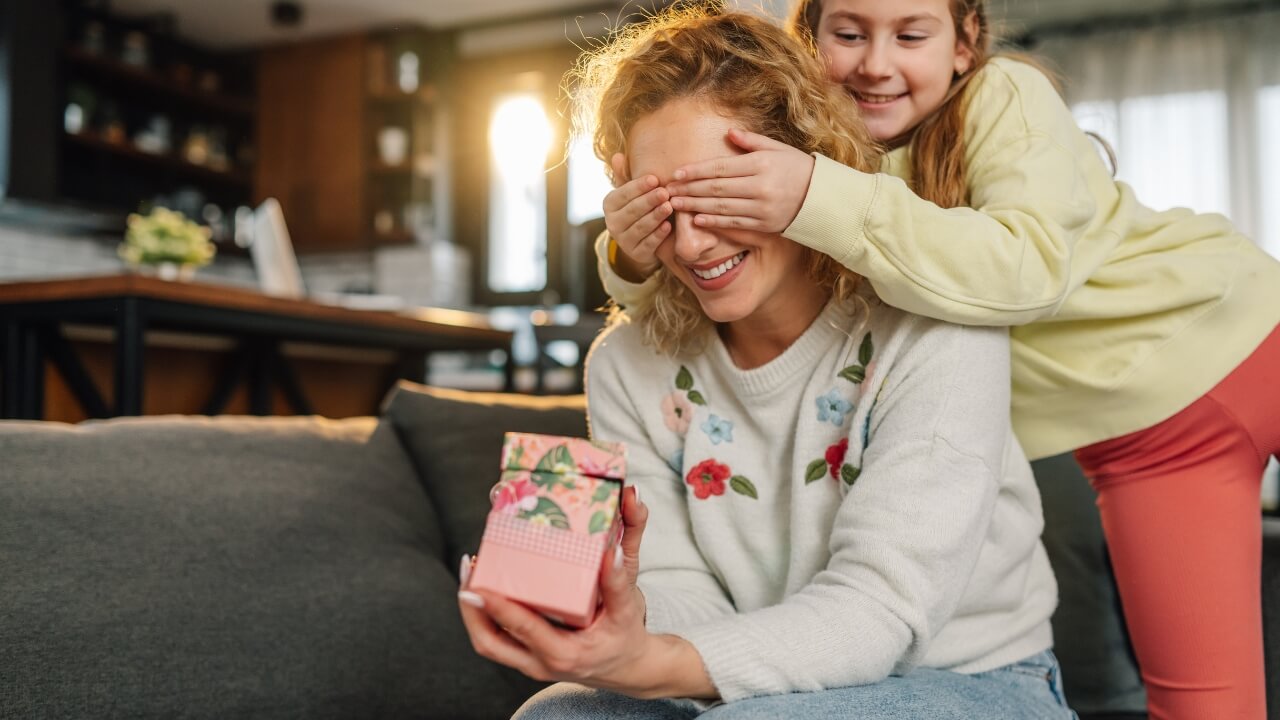 Maquiagem de Presente para Dia das Mães 10 Opções Baratas