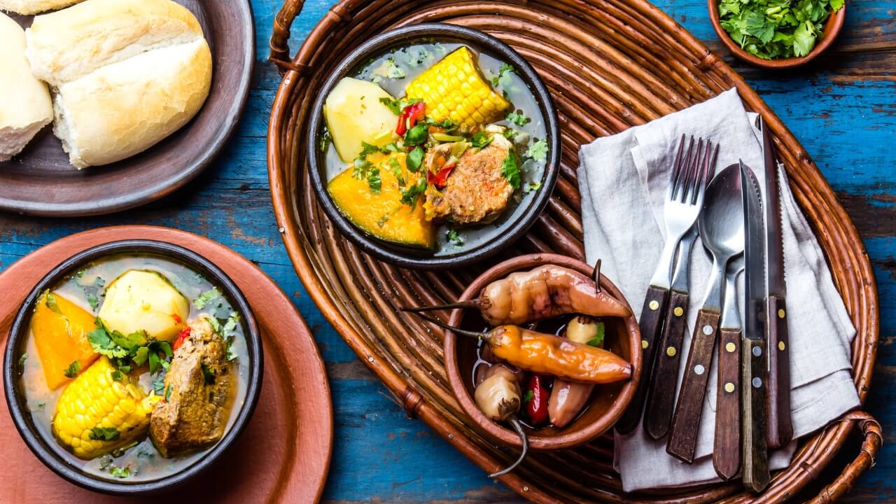 Roteiros de Viagem Gastronômica pelo Brasil Dicas e Economias
