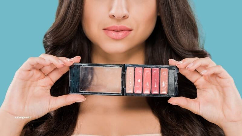Batom que vira blush duas cores com um produto só