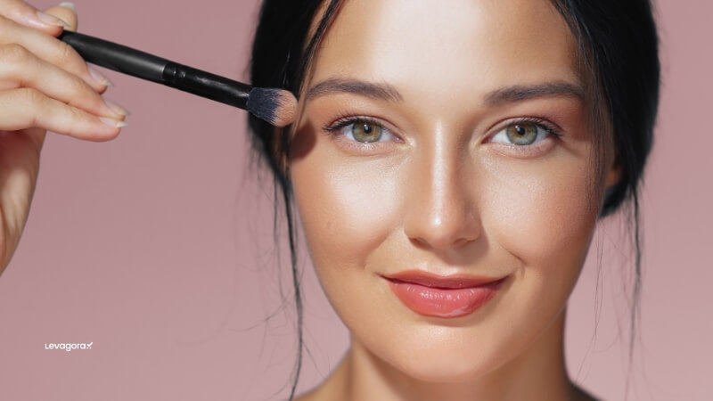 Maquiagem Prática e Versátil Como Criar Looks Diferentes com Poucos Produtos