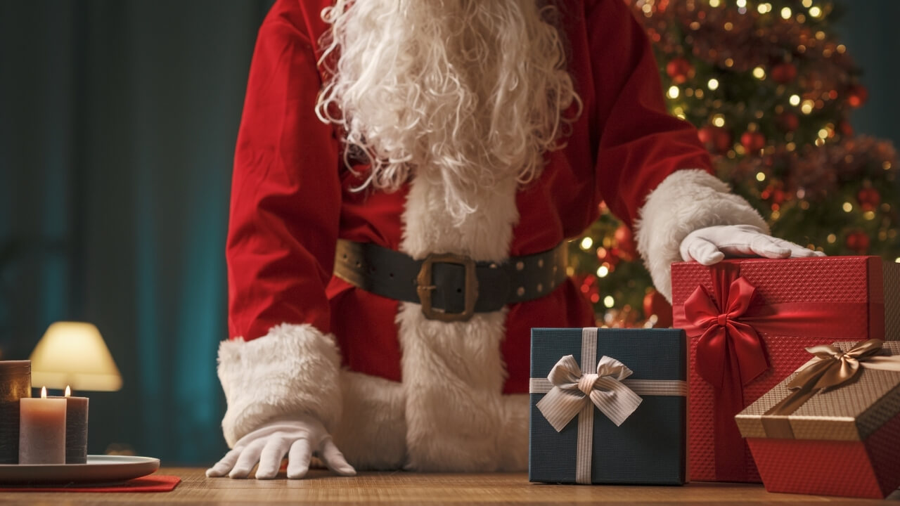Dicas de Como Economizar nos Presentes de Natal 2025