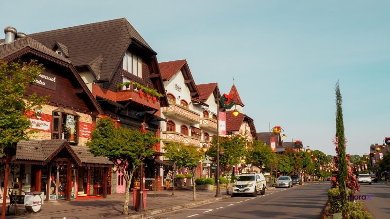 Gramado (RS) – Alternativa para quem prefere clima mais ameno, gastronomia e turismo romântico